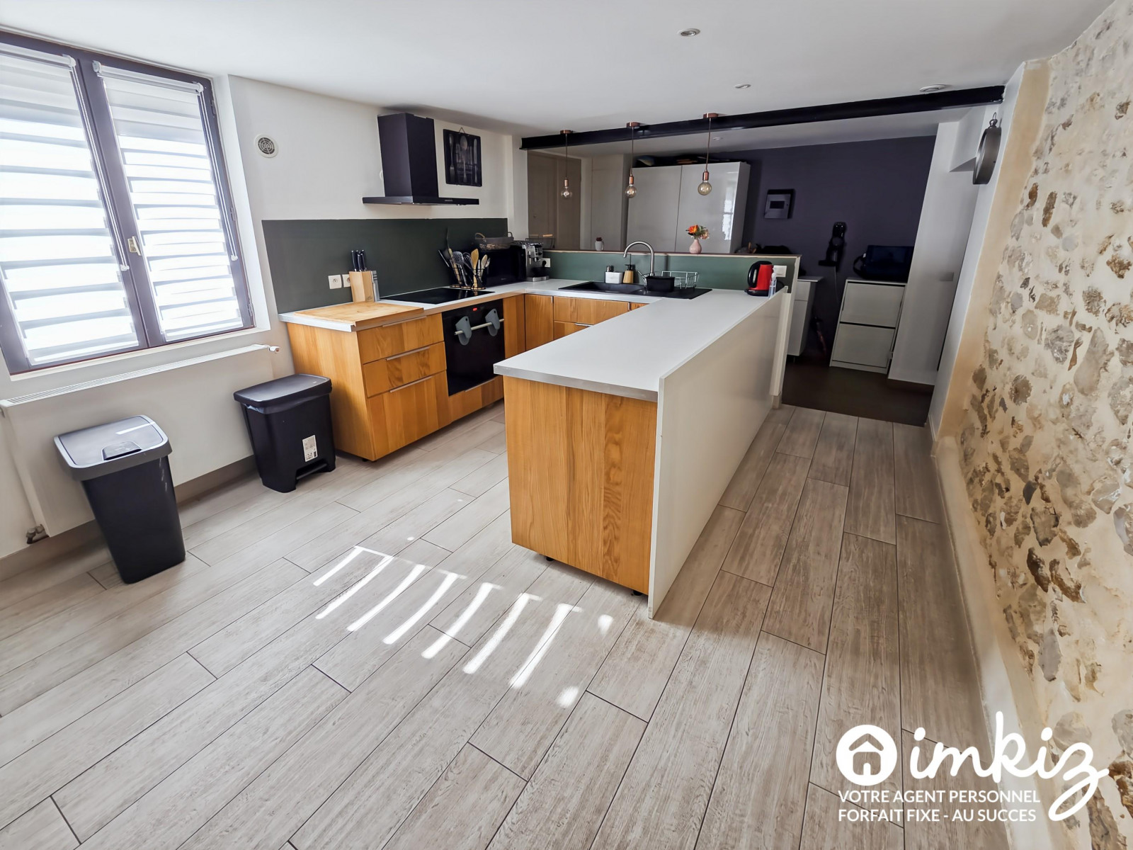 
                                                Vente
                                                 Maison familiale centre ville Acheres