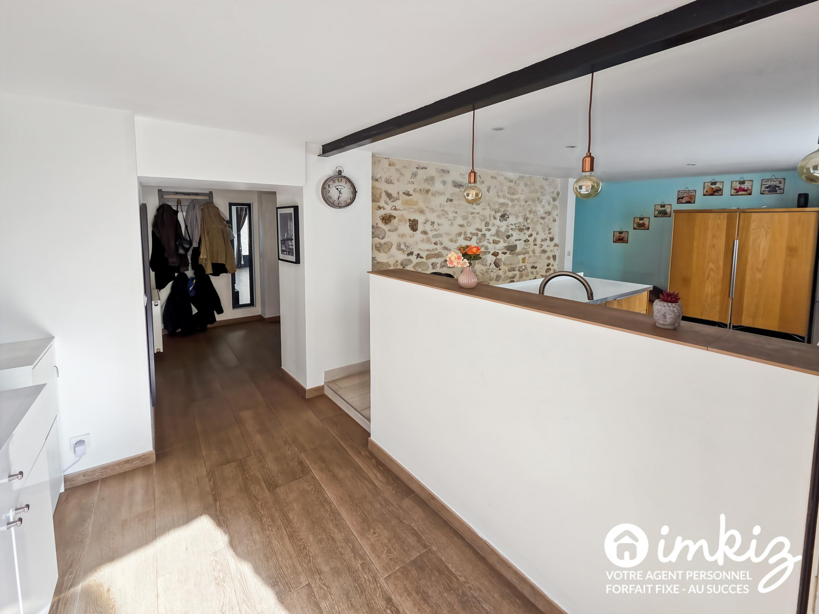 
                                                Vente
                                                 Maison familiale centre ville Acheres