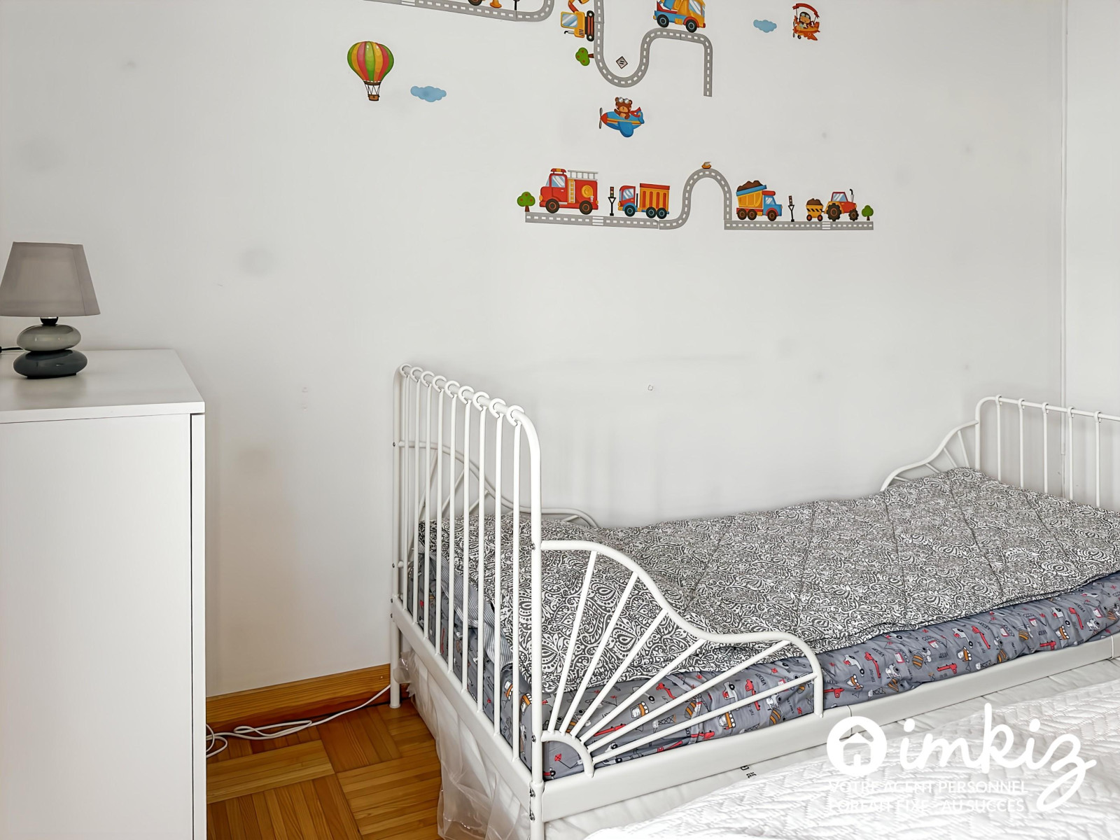
                                                Vente
                                                 Maison familiale cle en main, DPE C, jardin et box
