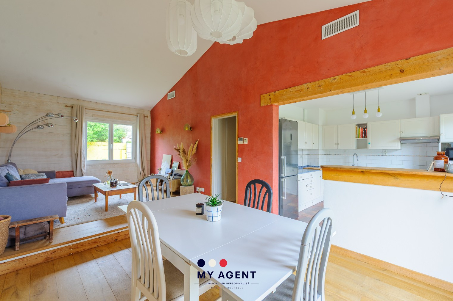 
                                                Vente
                                                 Maison familiale – confort, calme et proximité