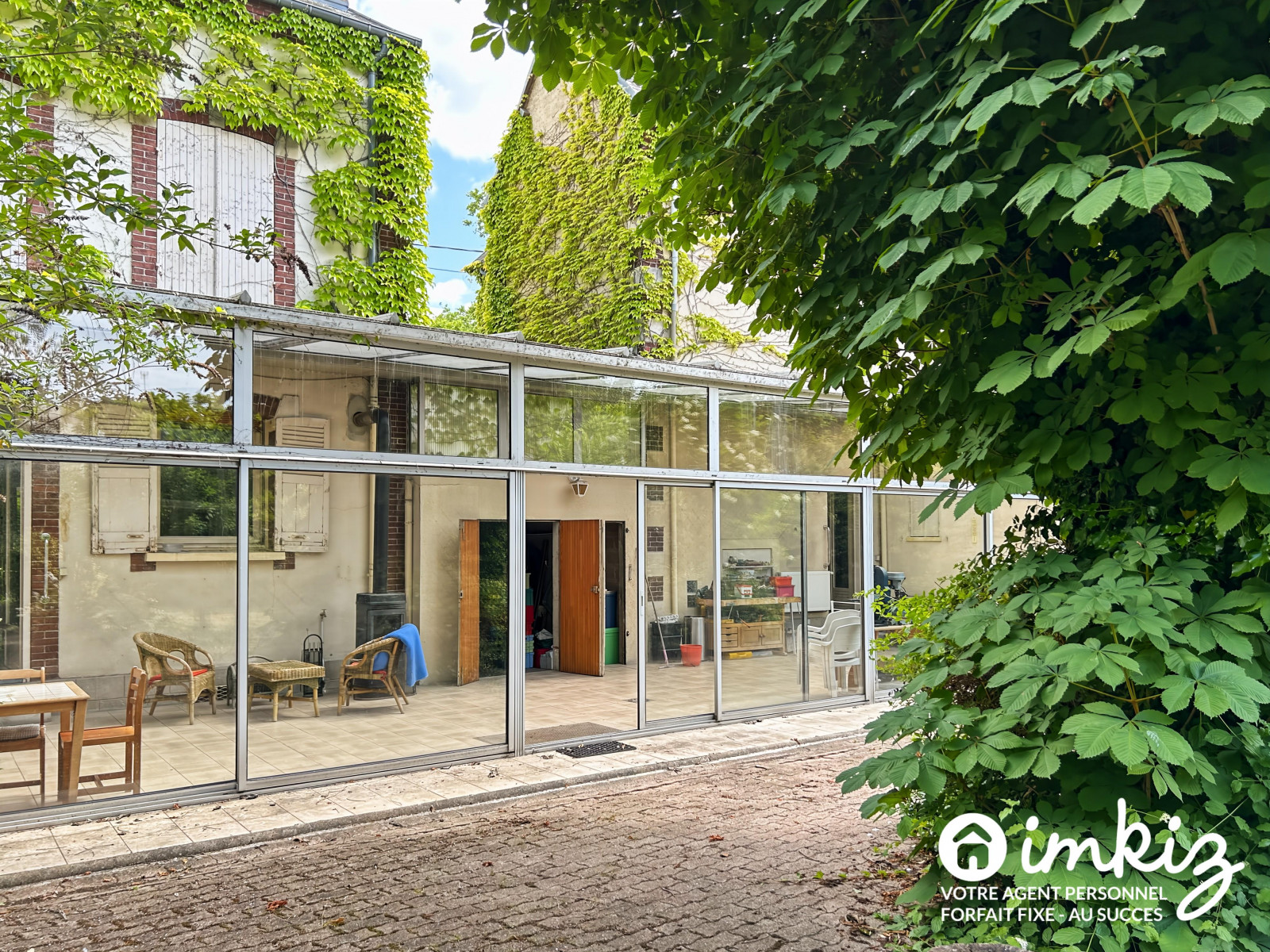 
                                                Vente
                                                 Maison familiale dans quartier recherché de Mantes