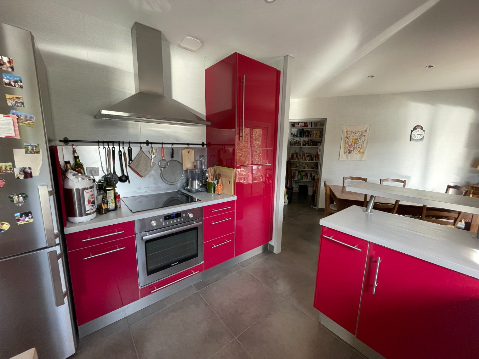 
                                                Vente
                                                 MAISON FAMILIALE D'ARCHITECTE SUD REVERMONT 182 m²