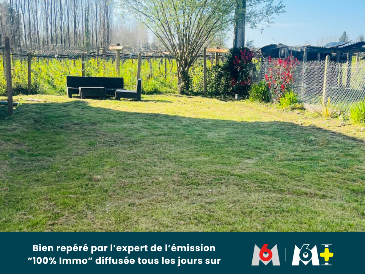 
                                                Vente
                                                 Maison familiale de 120 m², Terrain de  740 m²