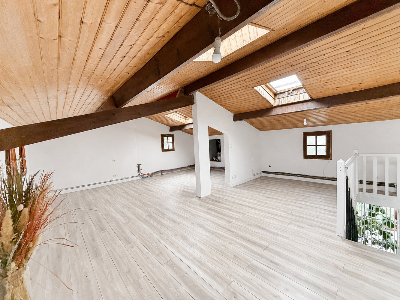 
                                                Vente
                                                 Maison familiale de 191 m² habitable
