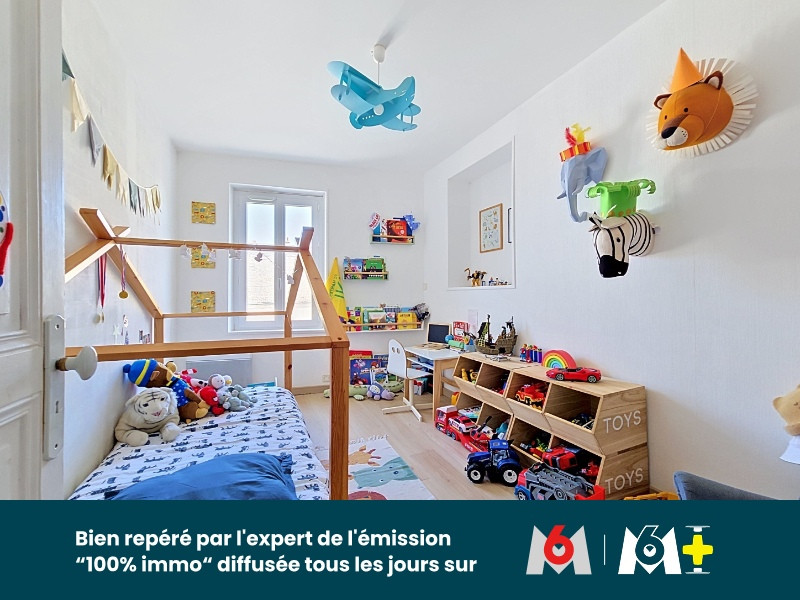 
                                                Vente
                                                 Maison familiale de caractère, 4 chambres, jardin, atelier, garage