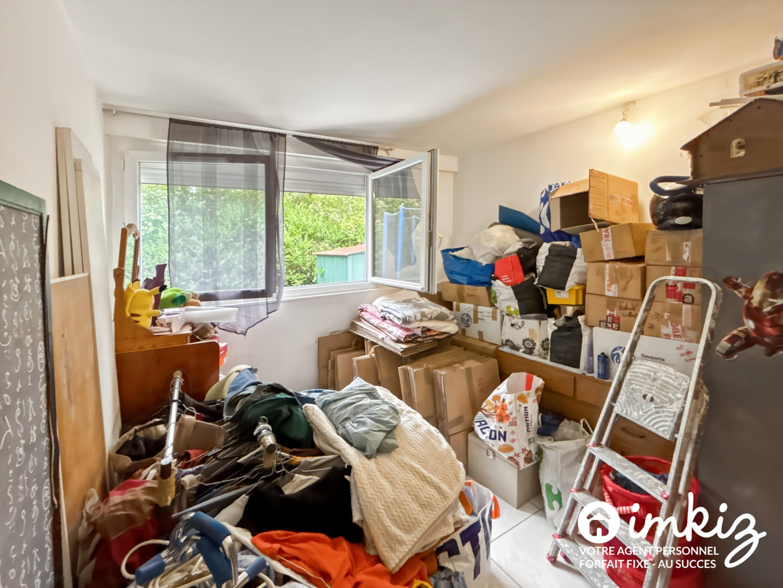 
                                                Vente
                                                 Maison familiale de plain-pied