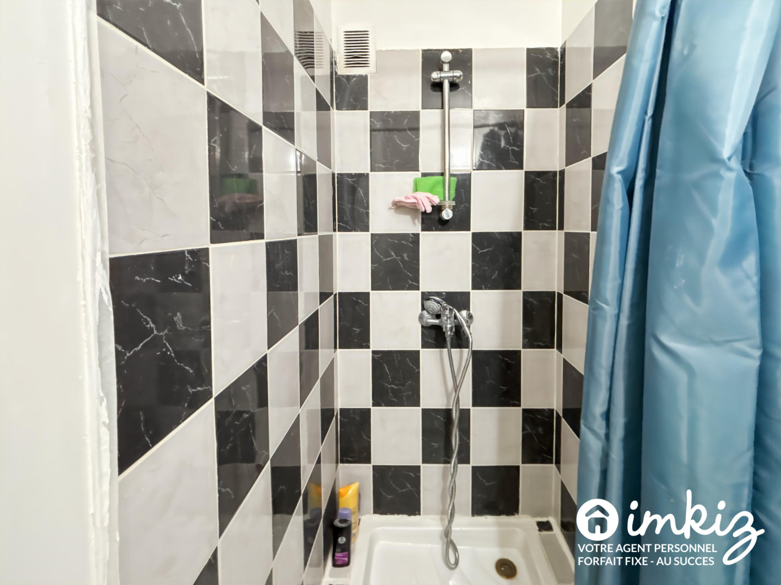
                                                Vente
                                                 Maison familiale de plain-pied