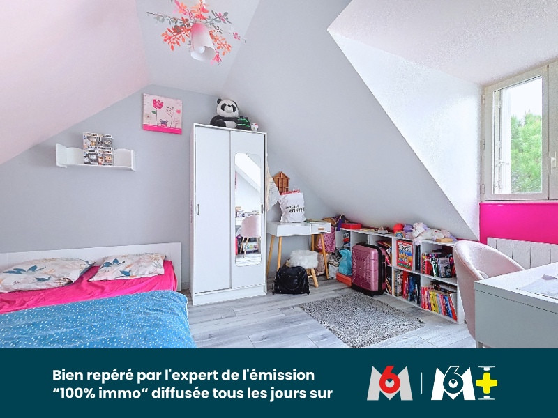 
                                                Vente
                                                 Maison familiale, face nature à 8min de Saint-Cyr-sur-loire