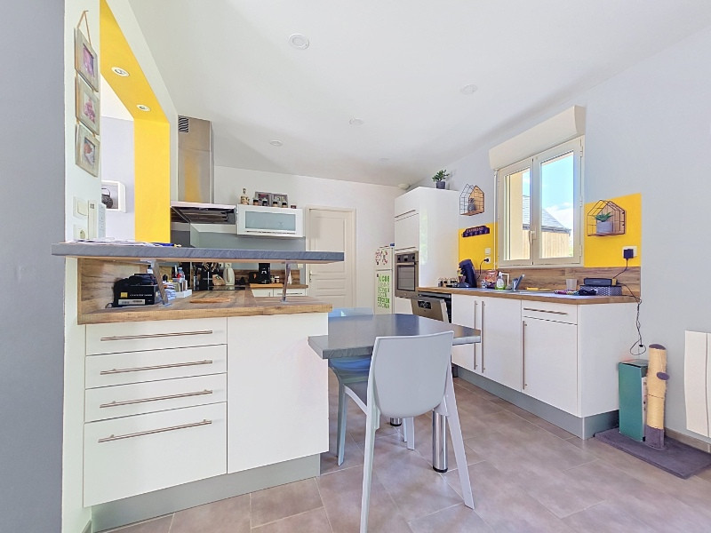 
                                                Vente
                                                 Maison familiale, face nature à 8min de Saint-Cyr-sur-loire