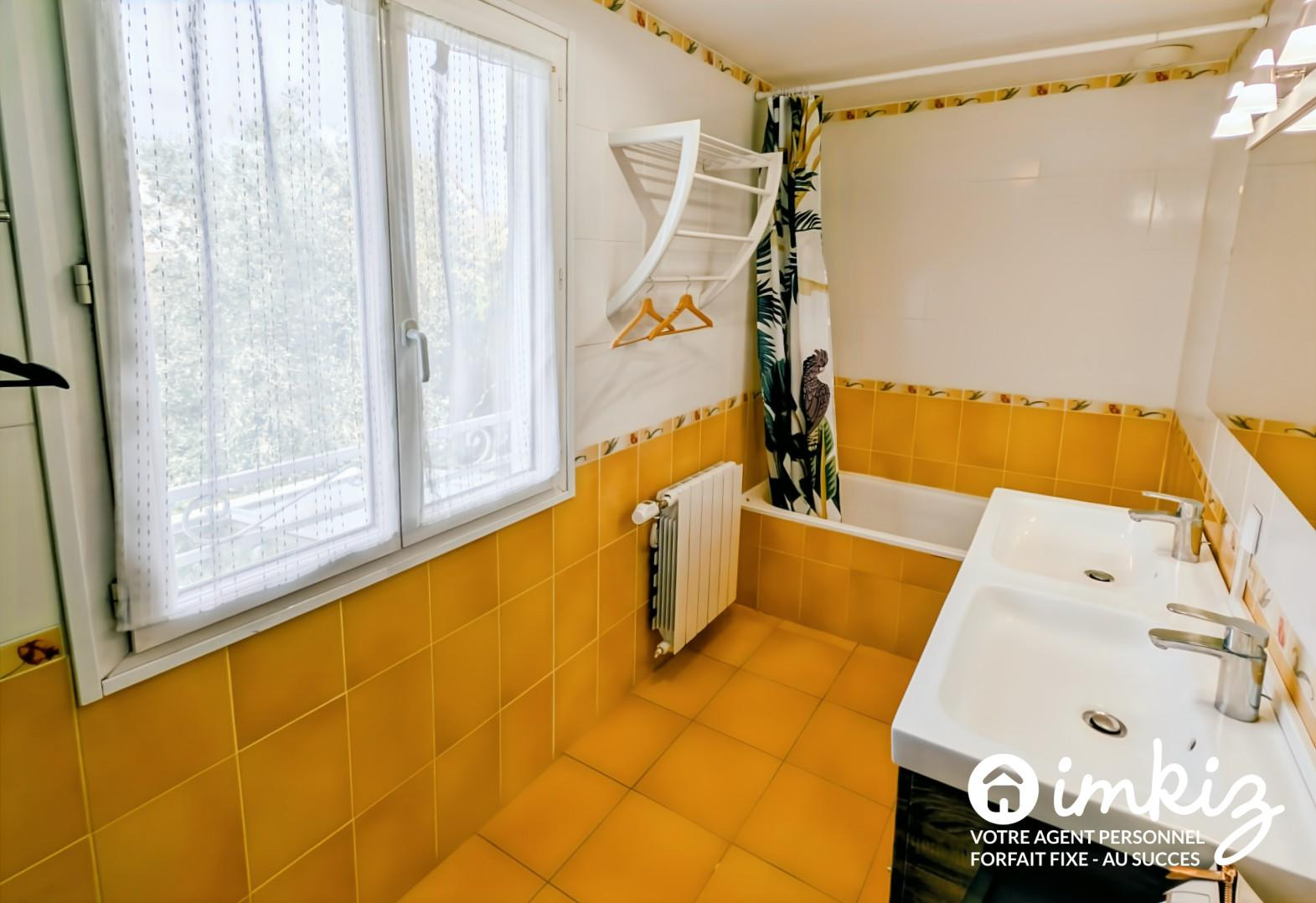 
                                                Vente
                                                 Maison familiale lumineuse de 112 m² – 3 chambres