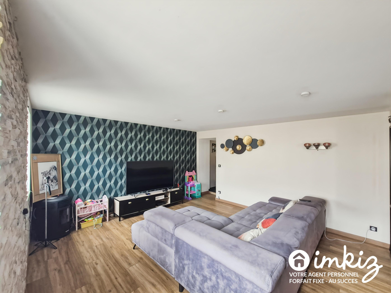 
                                                Vente
                                                 Maison familiale parfaitement rénovée de 220 m²
