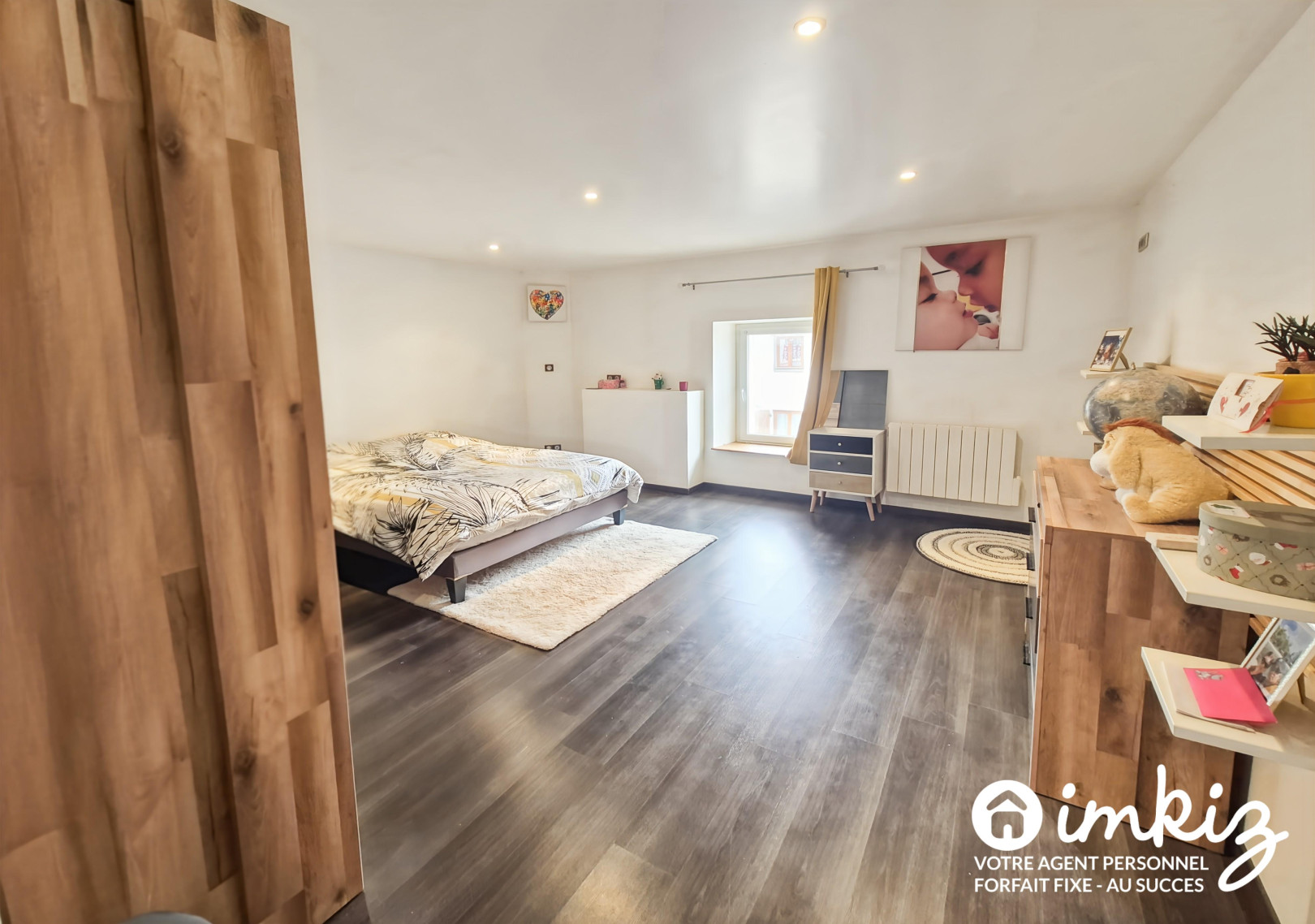 
                                                Vente
                                                 Maison familiale parfaitement rénovée de 220 m²