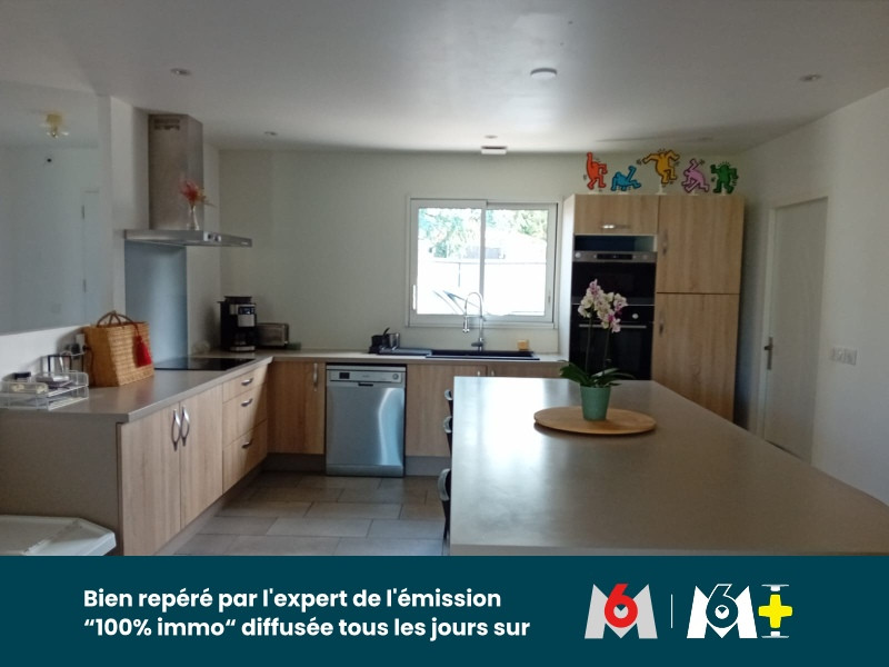 
                                                Vente
                                                 Maison familiale plain pied 145m2