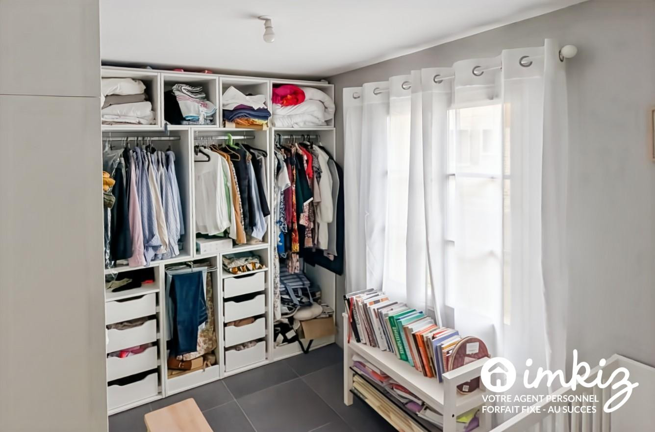 
                                                Vente
                                                 Maison familiale récente 140m² avec jardin