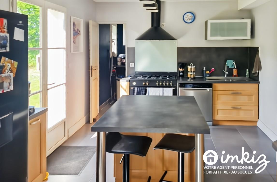 
                                                Vente
                                                 Maison familiale récente 140m² avec jardin