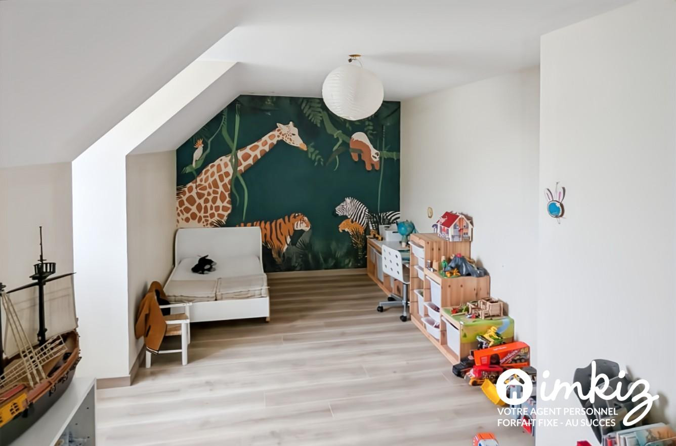 
                                                Vente
                                                 Maison familiale récente 140m² avec jardin