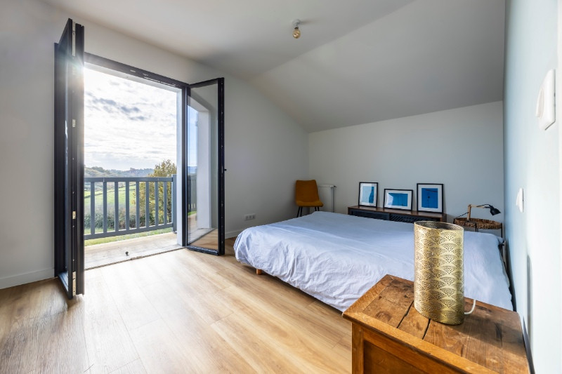 
                                                Vente
                                                 Maison familiale récente - 198m2 - Mouguerre