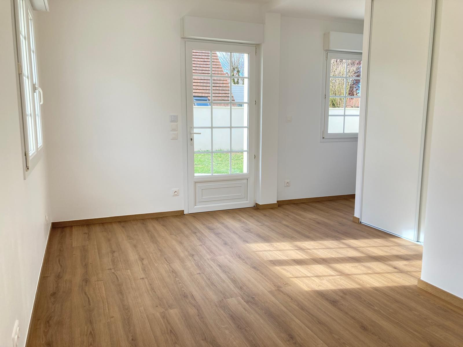 
                                                Vente
                                                 Maison familiale rénovée 6 pièces – 155 m² – DPE A