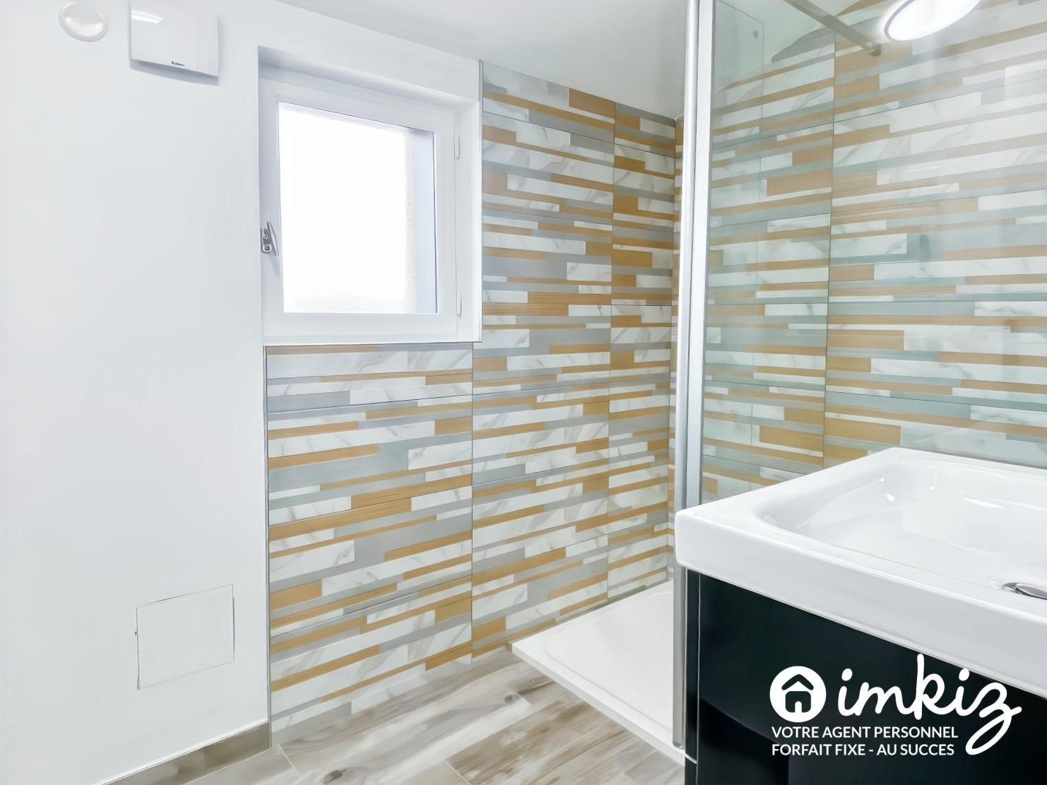 
                                                Vente
                                                 Maison familiale rénovée avec piscine + un T2