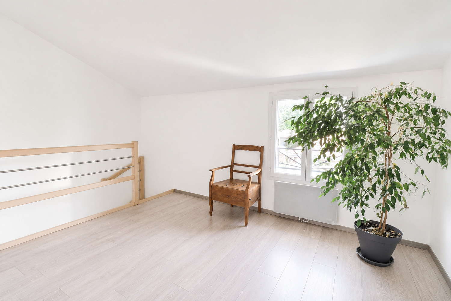 
                                                Vente
                                                 Maison familiale rénovée de 156 m² – 4 ch