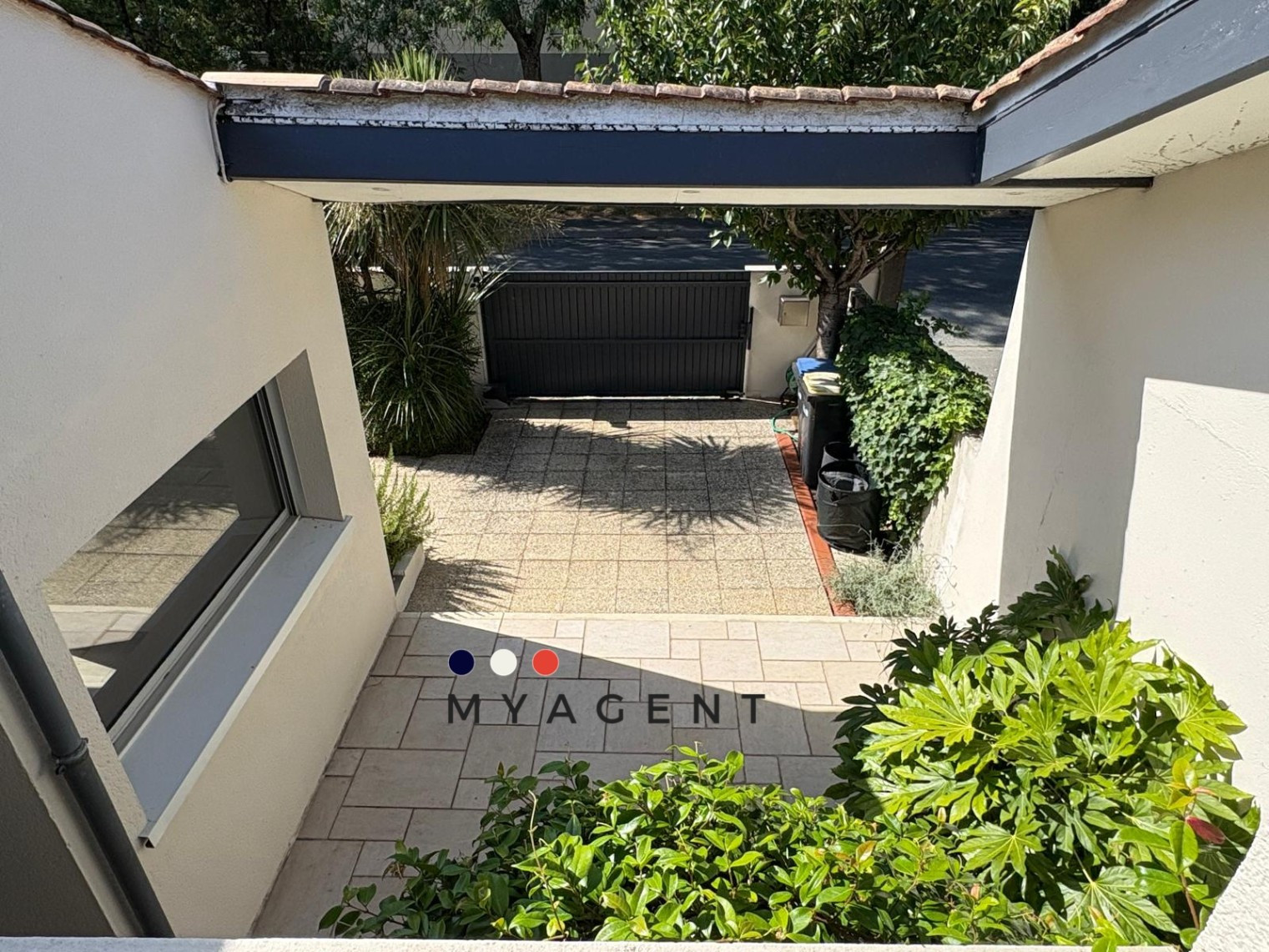 
                                                Vente
                                                 Maison familiale - Rompsay