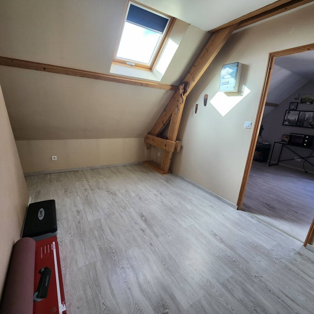 
                                                Vente
                                                 🏡 Maison familiale spacieuse de 160m²