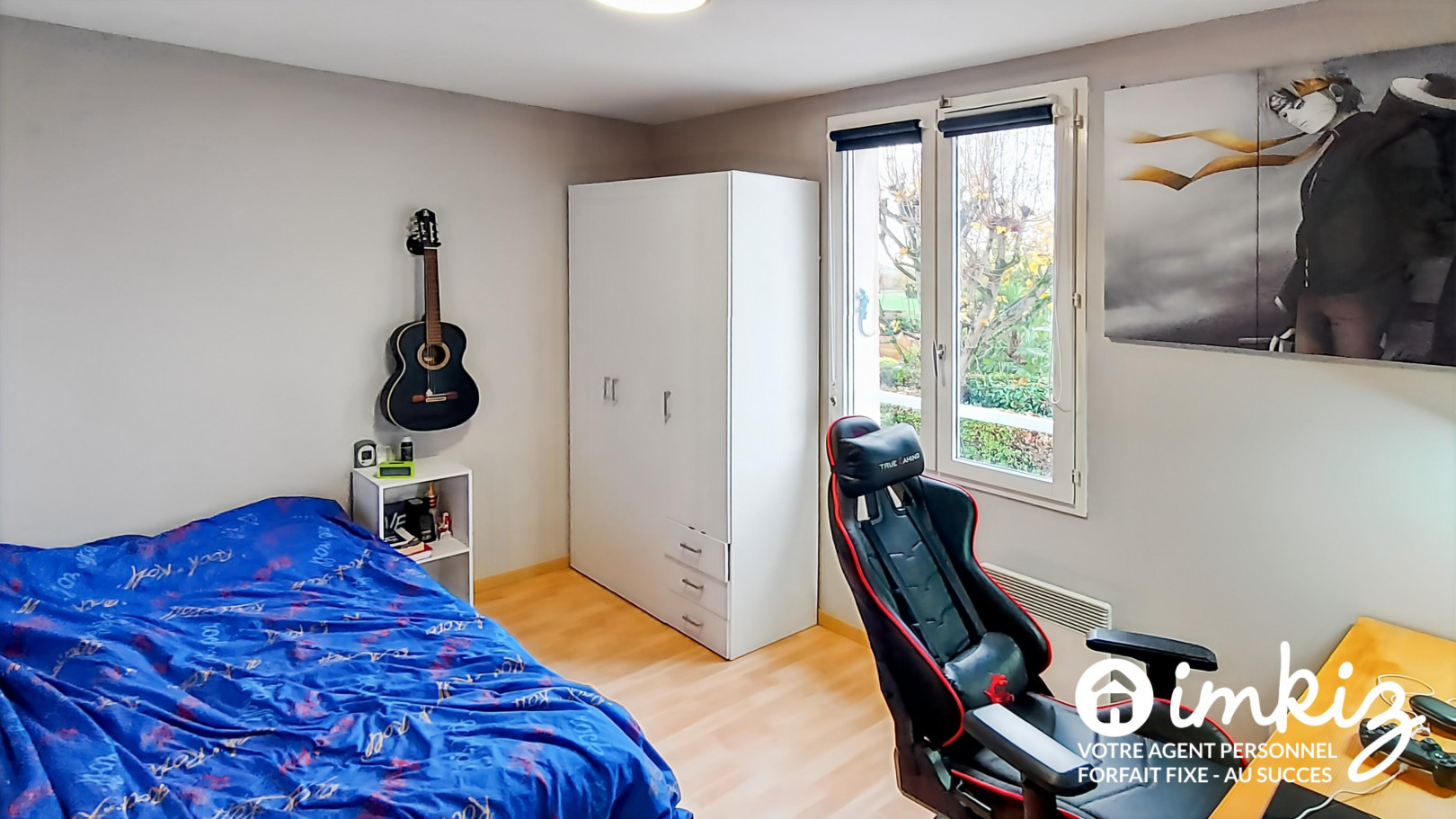 
                                                Vente
                                                 Maison familiale spacieuse et lumineuse, garage et