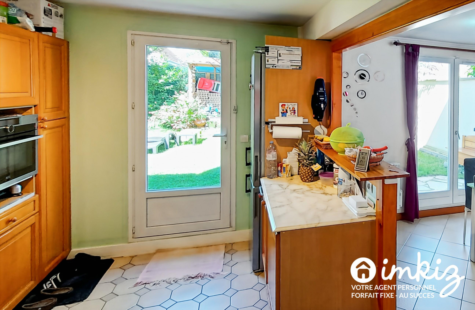 
                                                Vente
                                                 Maison familiale spacieuse et lumineuse, garage et