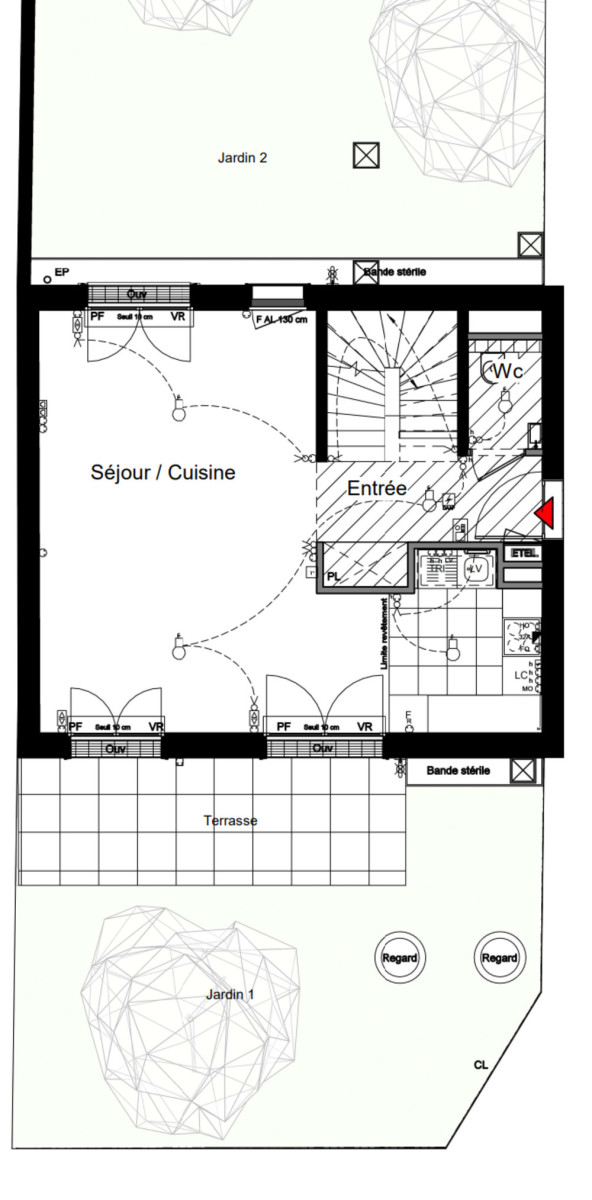 
                                                Vente
                                                 Maison familiale T6 avec jardin à Puteaux