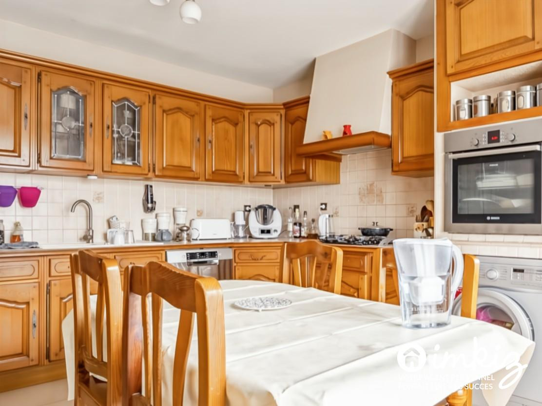 
                                                Vente
                                                 Maison familiale Type 6 – 161 m² habitables – Terr