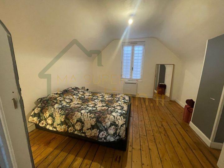 
                                                Location
                                                 MAISON FAUBOURG D'ISLE