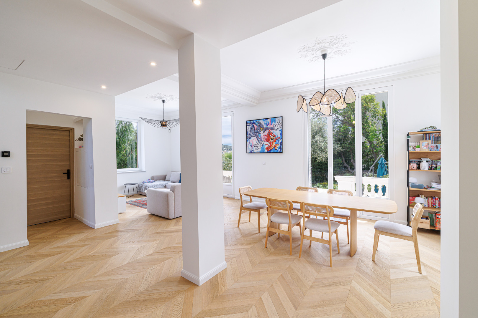 
                                                Vente
                                                 Maison  - Hôtel Particulier  - 7 pièces  - 214.27 m²