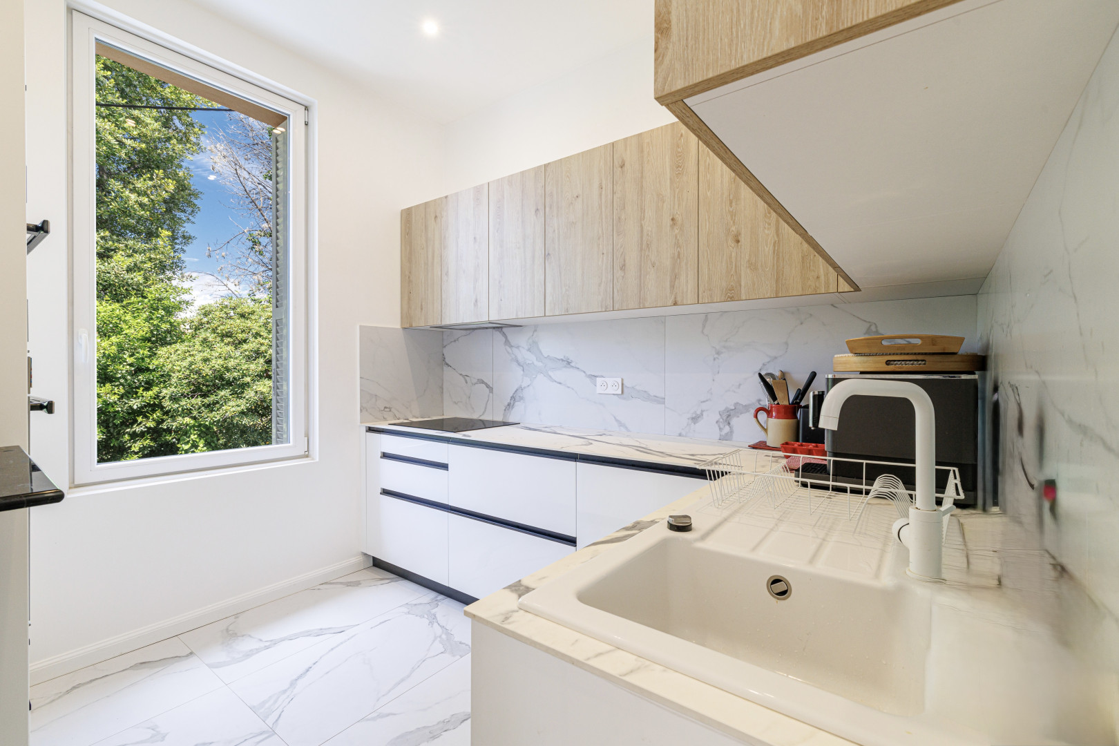 
                                                Vente
                                                 Maison  - Hôtel Particulier  - 7 pièces  - 214.27 m²