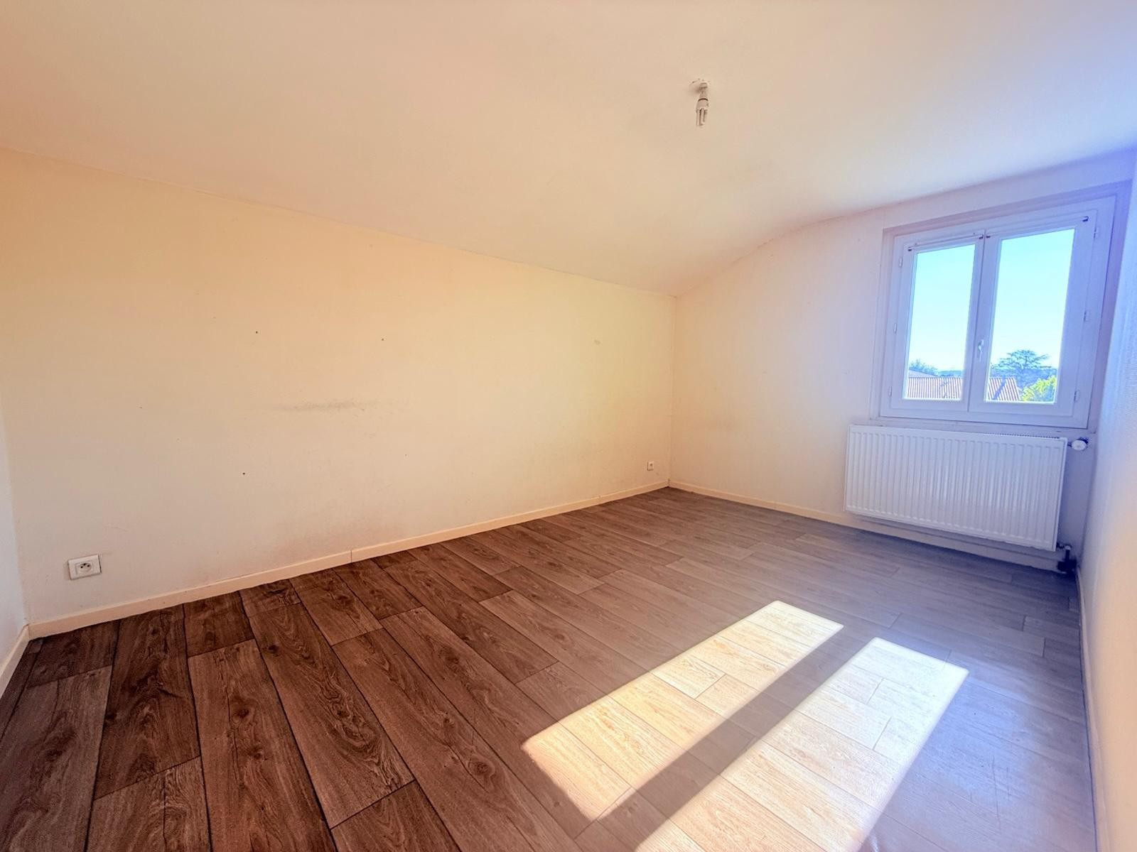 
                                                Vente
                                                 Maison Idéale Investisseurs ou primo-accédant