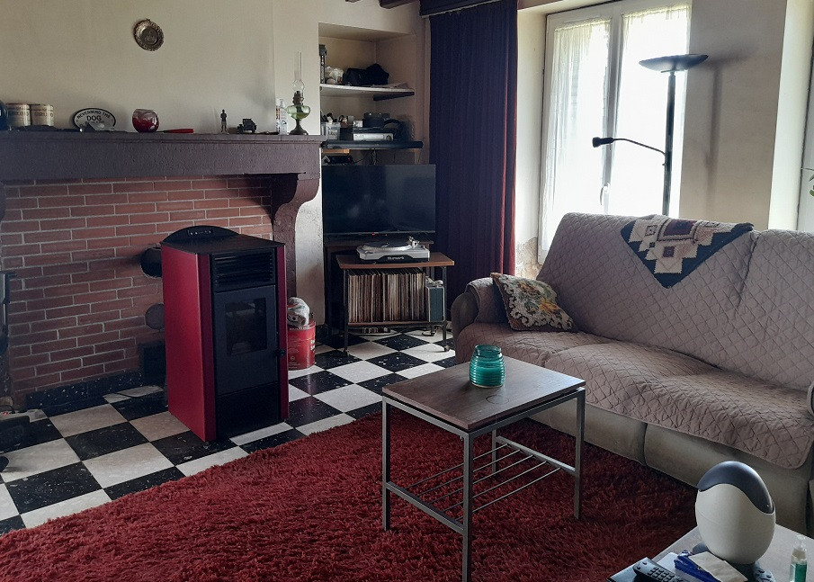 
                                                Vente
                                                 Maison indépendante avec grande grange et belle v