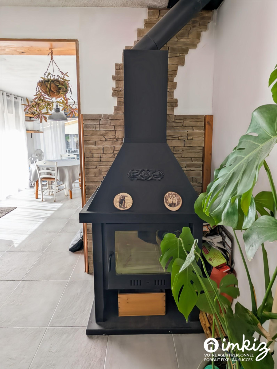 
                                                Vente
                                                 Maison individuelle 6 pièces 104 m² avec piscine