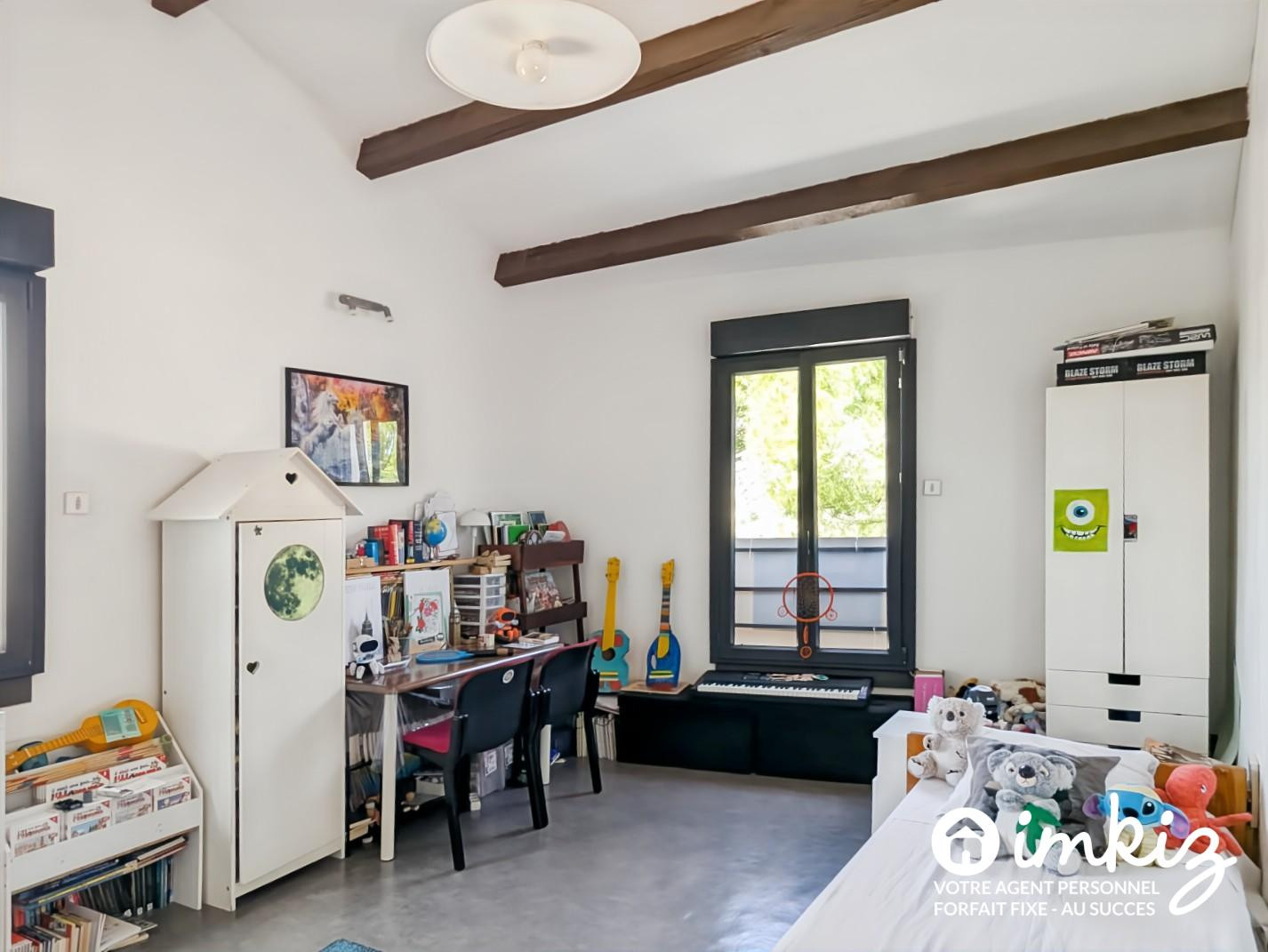 
                                                Vente
                                                 Maison individuelle 6 pièces 104 m² avec piscine