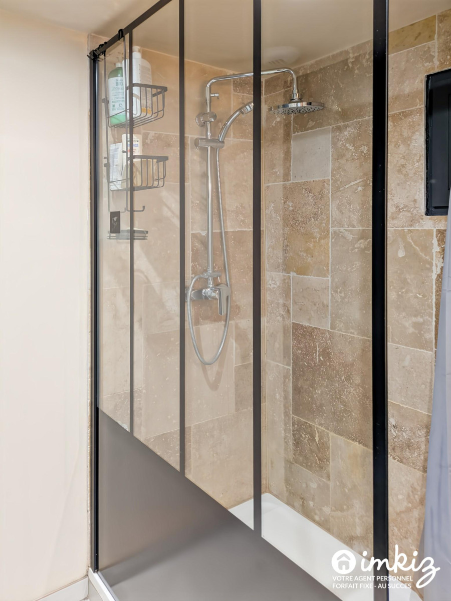 
                                                Vente
                                                 Maison individuelle