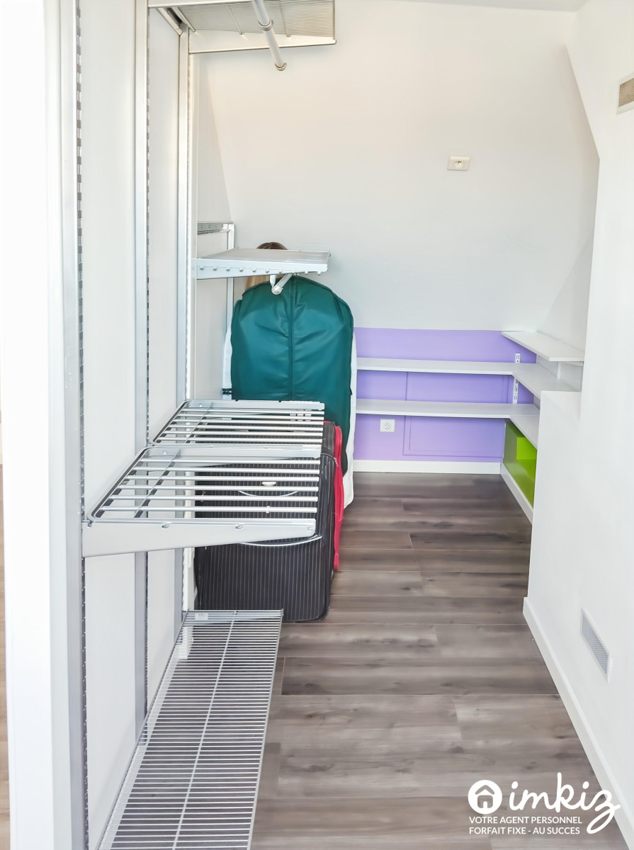 
                                                Vente
                                                 Maison individuelle 7 pièces