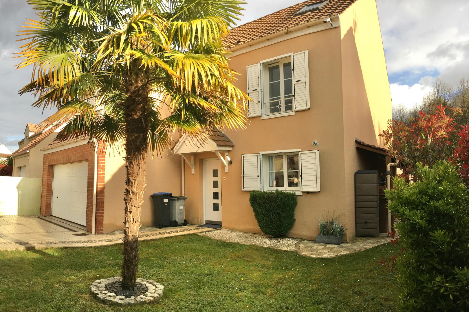 
                                                Vente
                                                 Maison individuelle 7 pièces