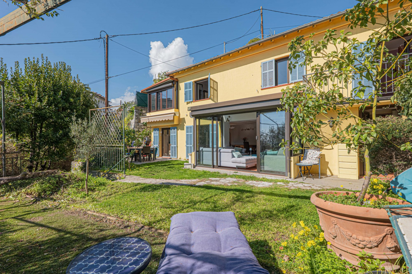 
                                                Vente
                                                 MAISON INDIVIDUELLE AU CALME ABOSLU