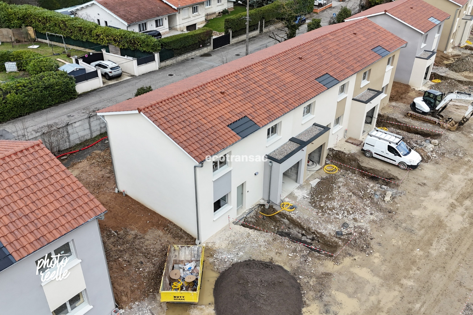 
                                                Vente
                                                 Maison individuelle de 106m2 avec jardin de 137m2 – La Verpillière