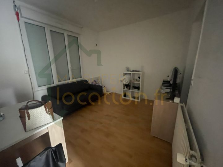 
                                                Location
                                                 Maison individuelle de 79m2