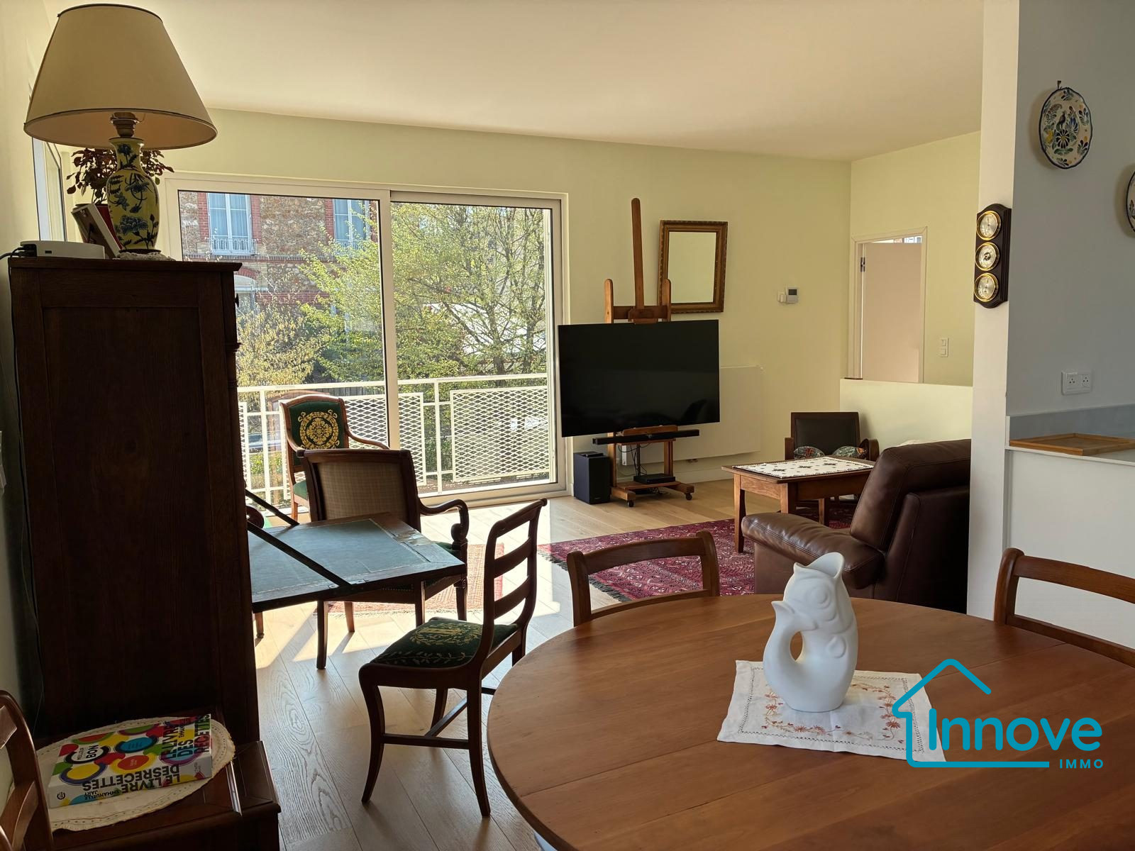 
                                                Vente
                                                 Maison individuelle, quartier du Louvre