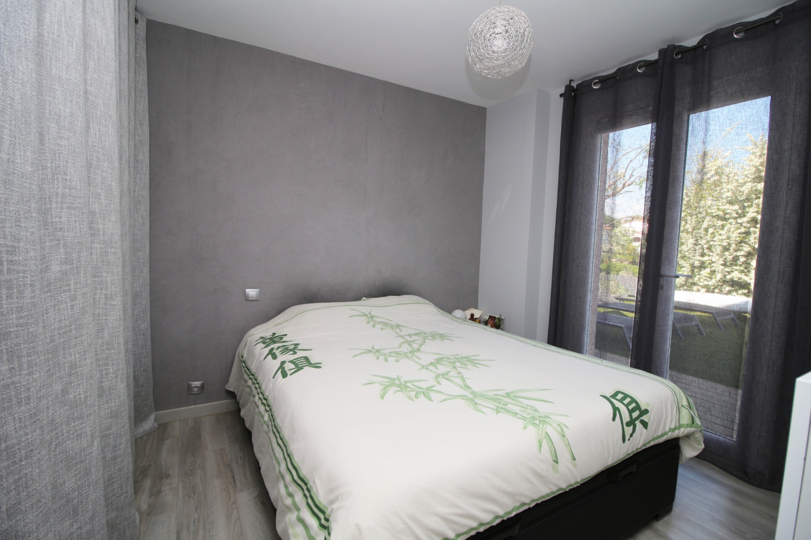 
                                                Vente
                                                 MAISON INDIVIDUELLE RÉCENTE - Secteur SAINT-PIERRE DE FÉRIC / COSTIÈRES - VUE DÉGAGÉE ET CALME avec PISCINE