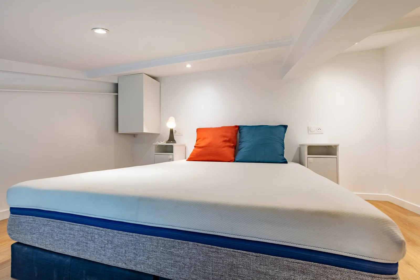 
                                                Colocation
                                                 Maison LA RUCHE - Chambre 9m² - Paris - 1108€/mois CC