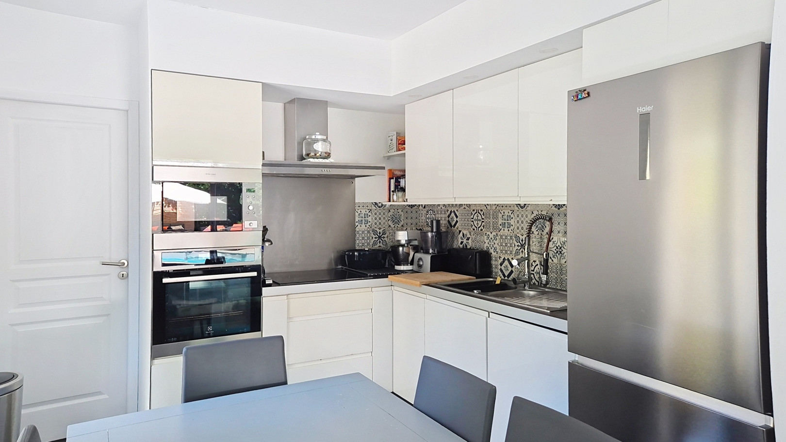 
                                                Vente
                                                 Maison  - Maison individuelle  - 4 pièces  - 84.04 m²