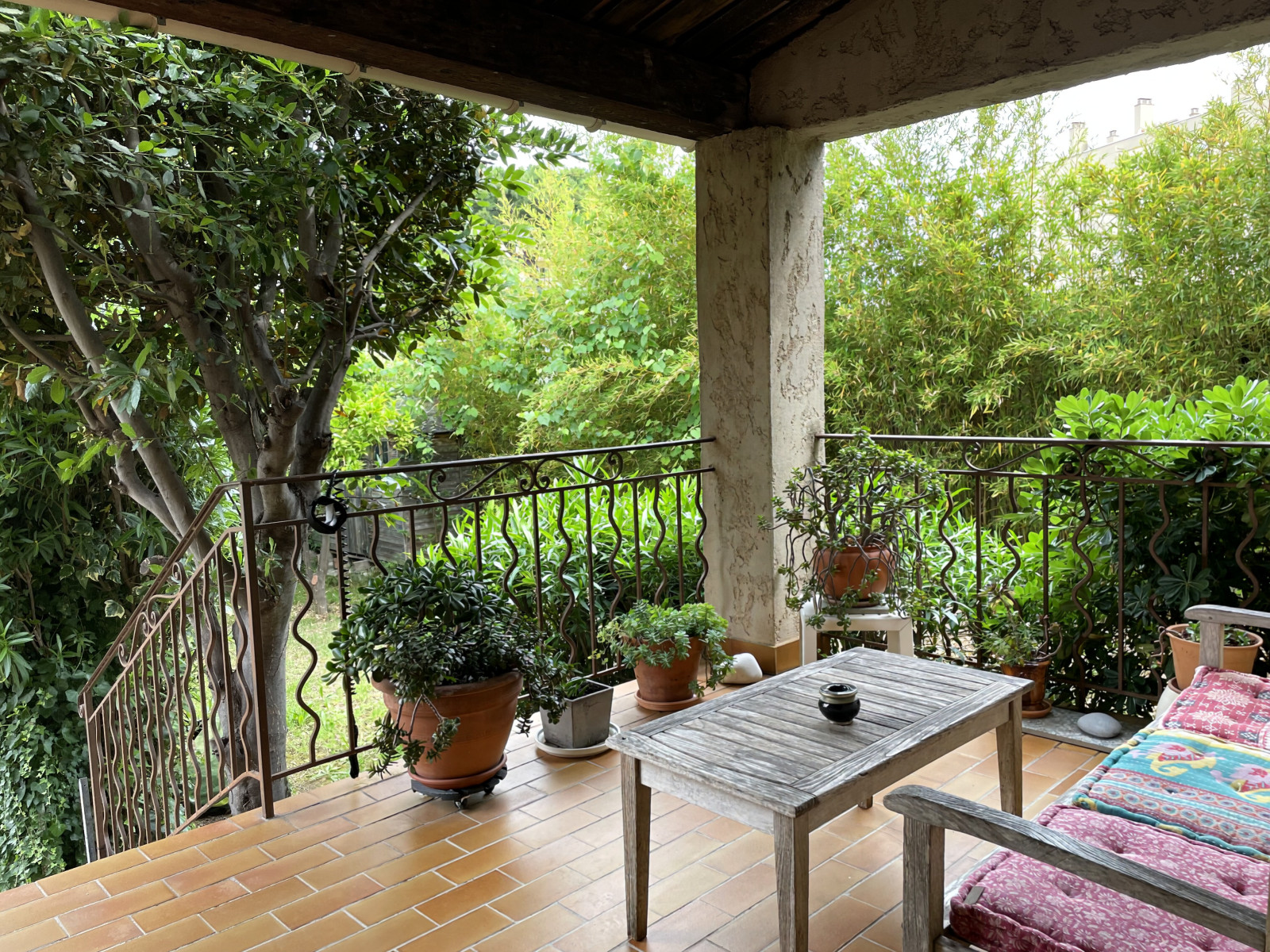 
                                                Location
                                                 Maison  - Maison jumelée  - 5 pièces  - 126.95 m²
