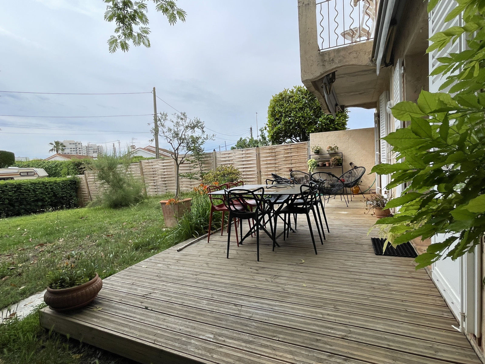 
                                                Location
                                                 Maison  - Maison jumelée  - 5 pièces  - 126.95 m²
