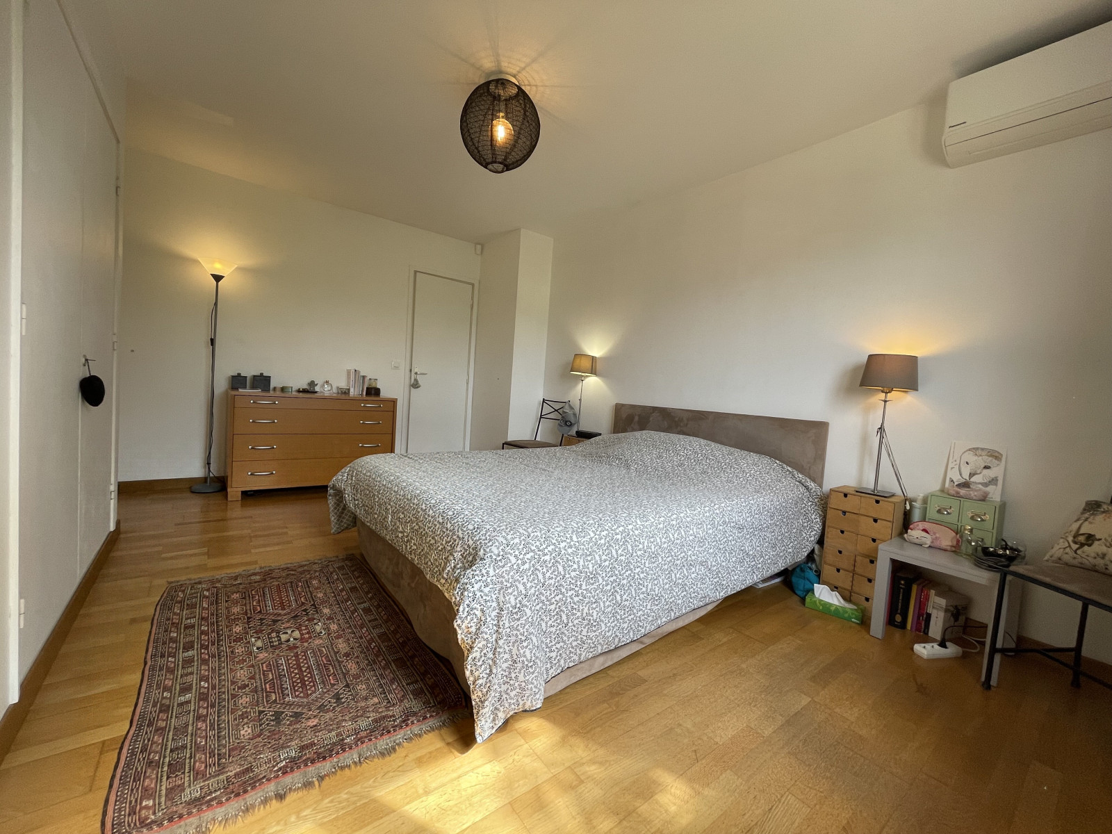 
                                                Location
                                                 Maison  - Maison jumelée  - 5 pièces  - 126.95 m²